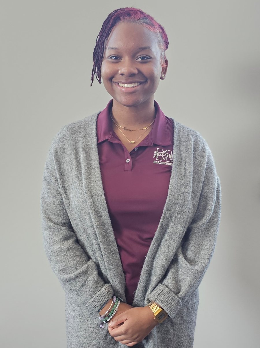 Lauren Rounds, Intern