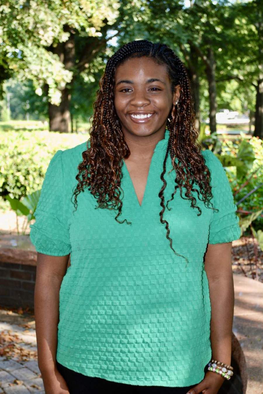 Taylor Davis, Consultant